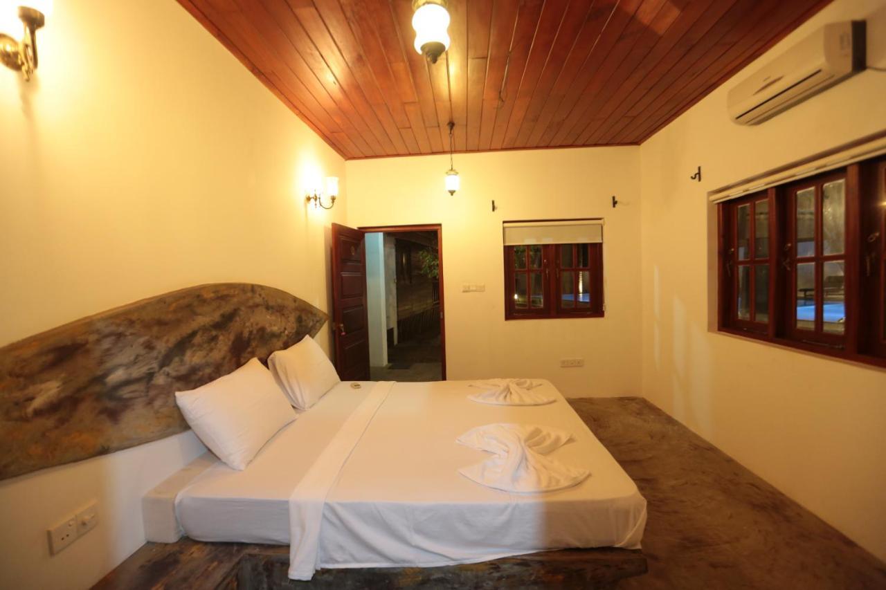 Arugambay Podbay Hotel Arugam Bay Exterior photo